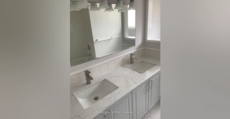 Upper-2119 Meadowbrook Road, Burlington, ON, L7P 2A6 - 13