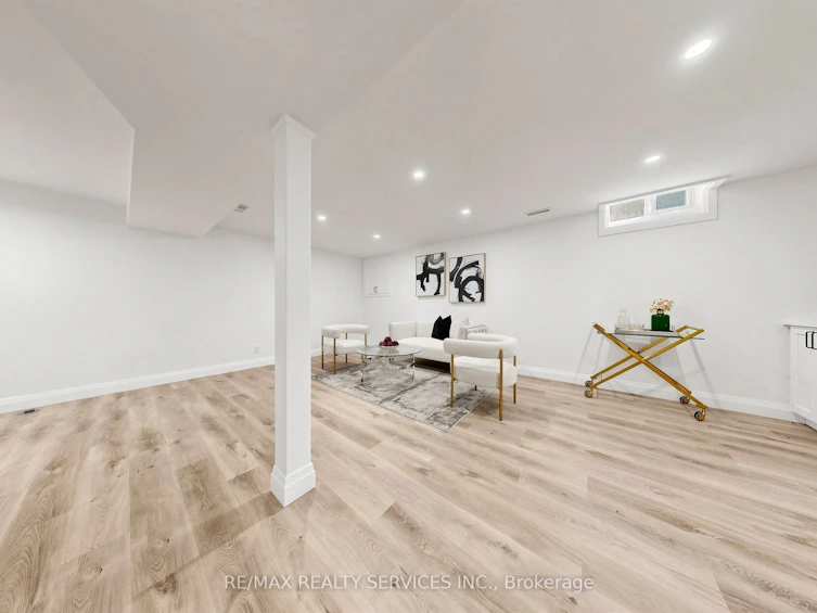 26 Mayfair Crescent, Brampton, ON, L6S 3N4 - 34