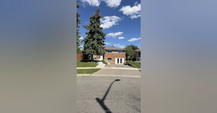 3796 Wyewood Road, Mississauga, ON, L4T 2A2