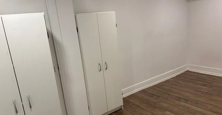 2-678 Tretheway Drive E, Toronto, ON, M6M 4C4 - 6