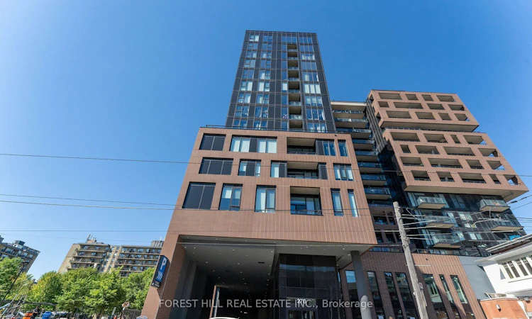 418-270 Dufferin Street