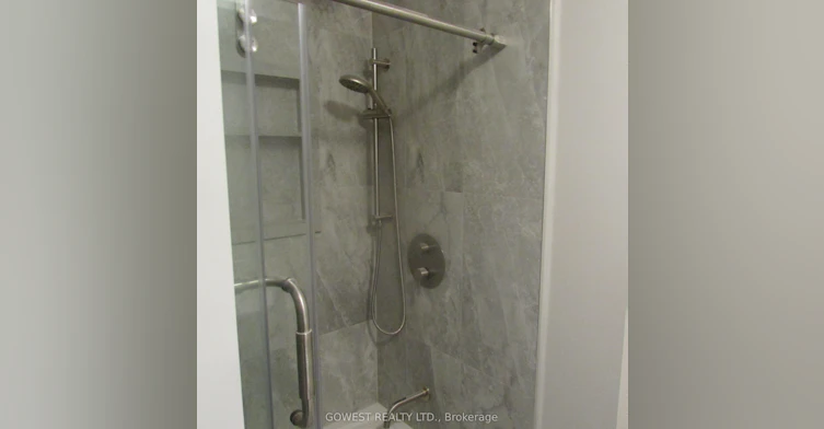 3rd Floor-24A Roncesvalles Avenue, Toronto, ON, M6R 2K3 - 10