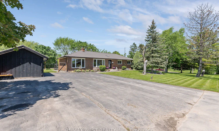 16731 Leslie Hill Road