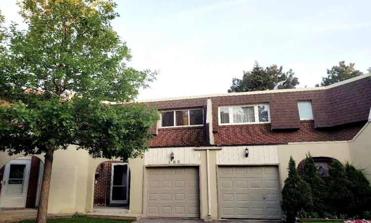 100-1180 Mississauga Valley Boulevard