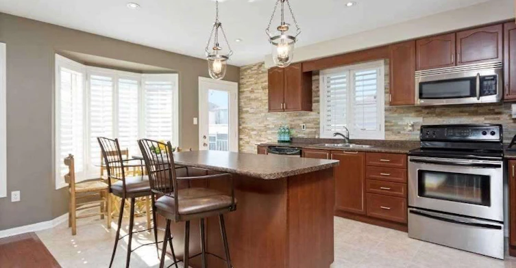 904 Zelinsky Crescent, Milton, ON, L9T 0L5 - 8