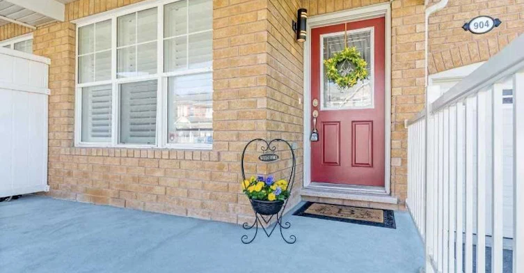 904 Zelinsky Crescent, Milton, ON, L9T 0L5 - 2