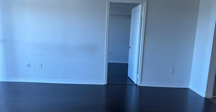 601-55 Strathaven Drive, Mississauga, ON, L5R 4G9 - 3