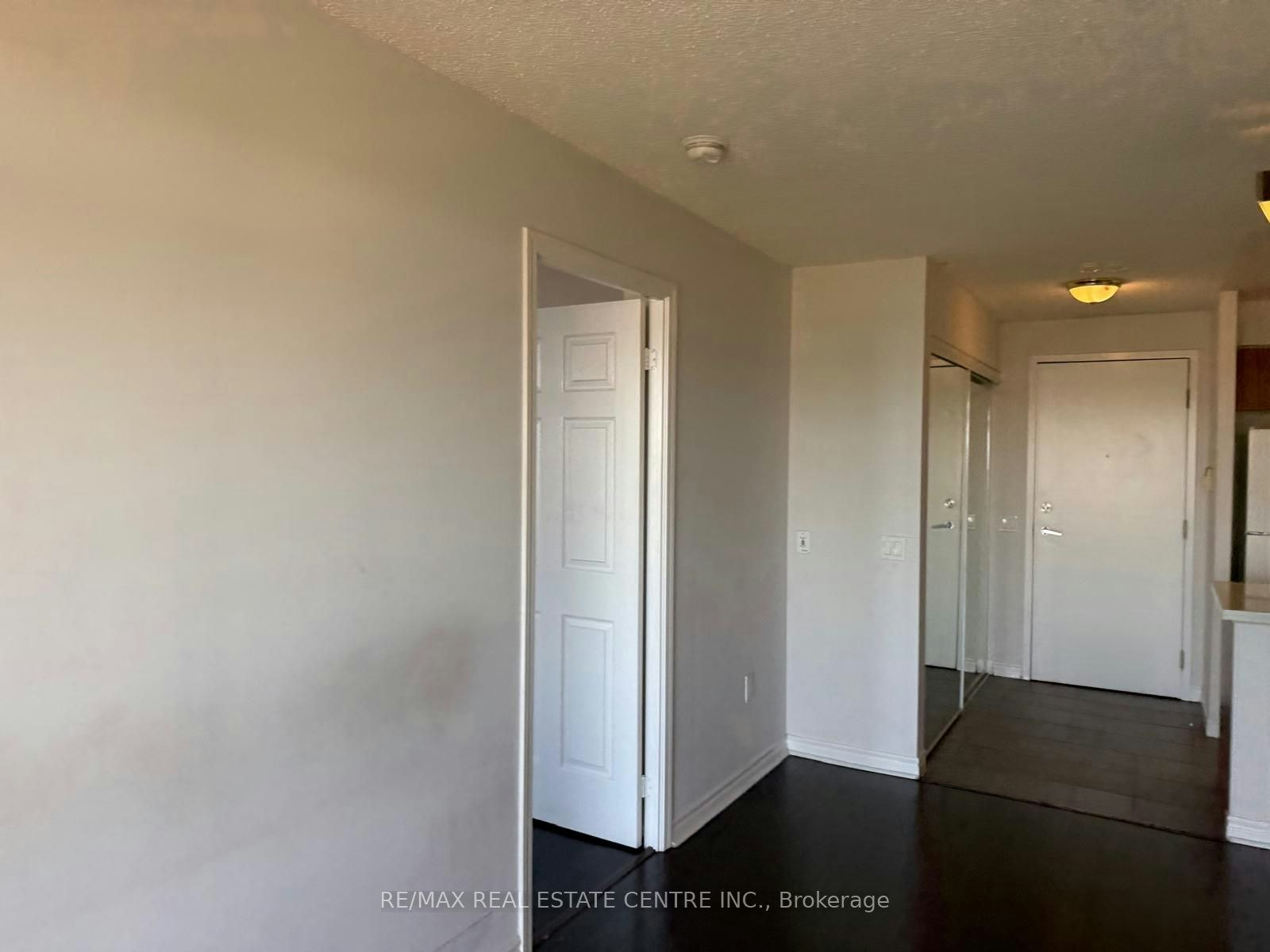 601-55 Strathaven Drive, Mississauga, ON, L5R 4G9 - 36