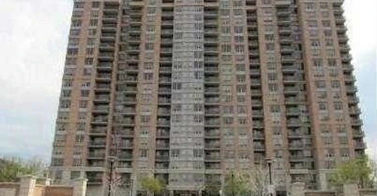601-55 Strathaven Drive, Mississauga, ON, L5R 4G9