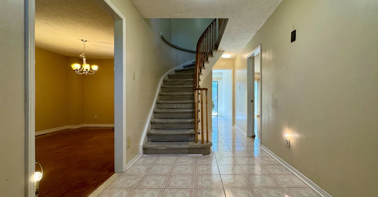 3266 Jackpine Road, Mississauga, ON, L5L 4P6 - 2
