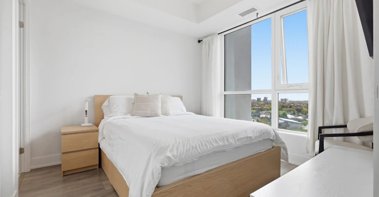 1310-202 Burnhamthorpe Road E, Mississauga, ON, L5A 0B2 - 9