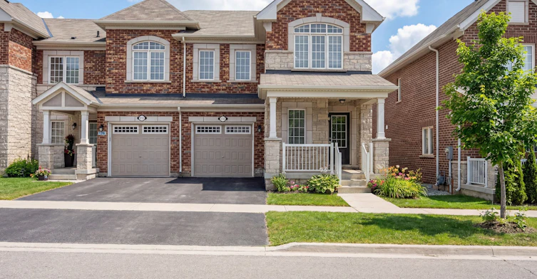 1235 Mulroney Heights, Milton, ON, L9E 1G1 - 2