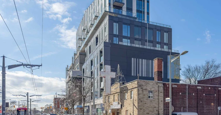 618-1808 St Clair Avenue W, Toronto, ON, M6N 0C1