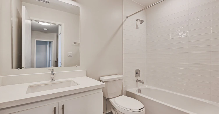 140-62 Dixfield Drive, Toronto, ON, M9C 3W1 - 18