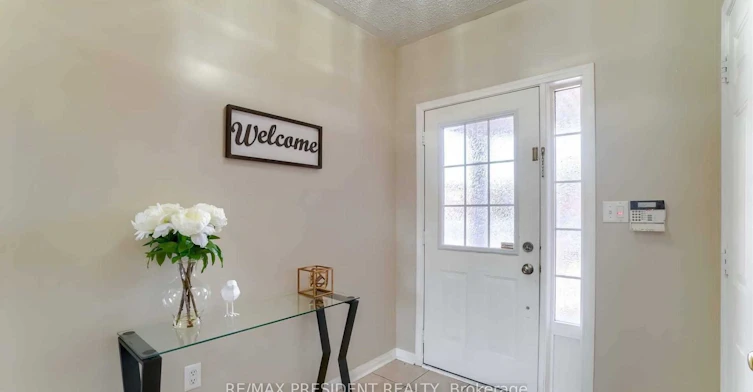 55 Eastway Street, Brampton, ON, L6S 6L9 - 3