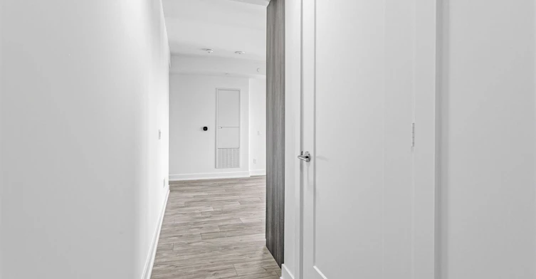 2112-60 Central Park Roadway N/A, Toronto, ON, M9A 0E6 - 4