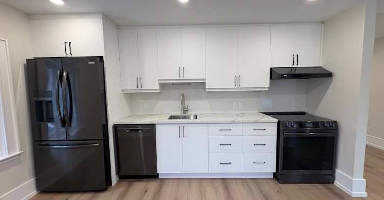 2nd Level-13 Thomas Street, Mississauga, ON, L5M 1Y4 - 3