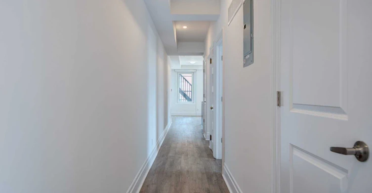 2B-1 Lansdowne Avenue, Toronto, ON, M6K 2V7 - 5