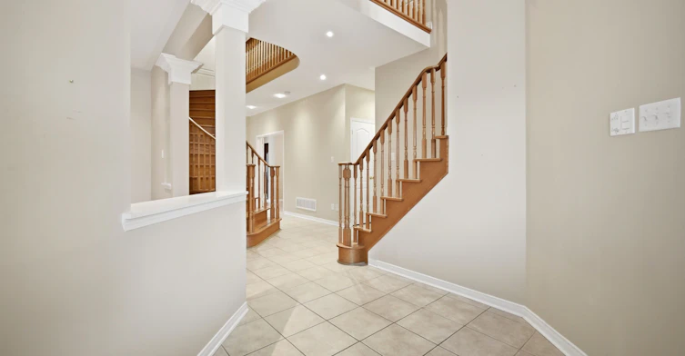 5218 Oscar Peterson Boulevard, Mississauga, ON, L5M 0E1 - 4