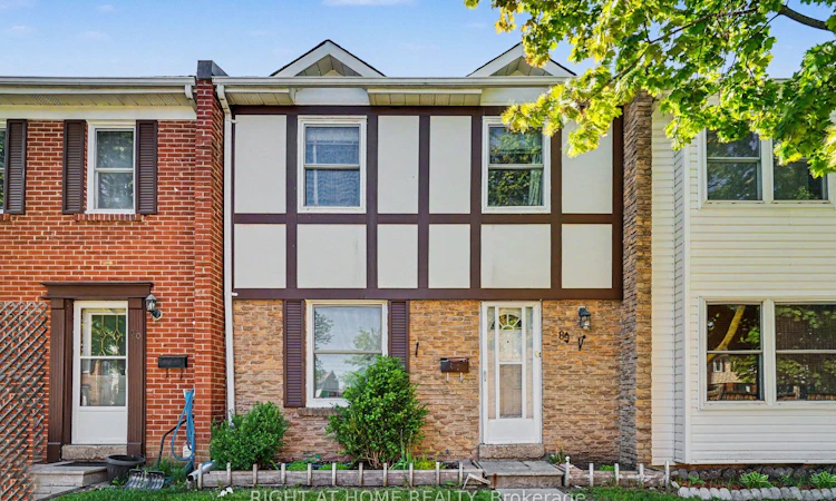 89-1020 Central Park Drive