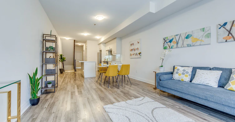 Upper-1 - 1774A Lawrence Avenue W, Toronto, ON, M6L 0A3 - 17