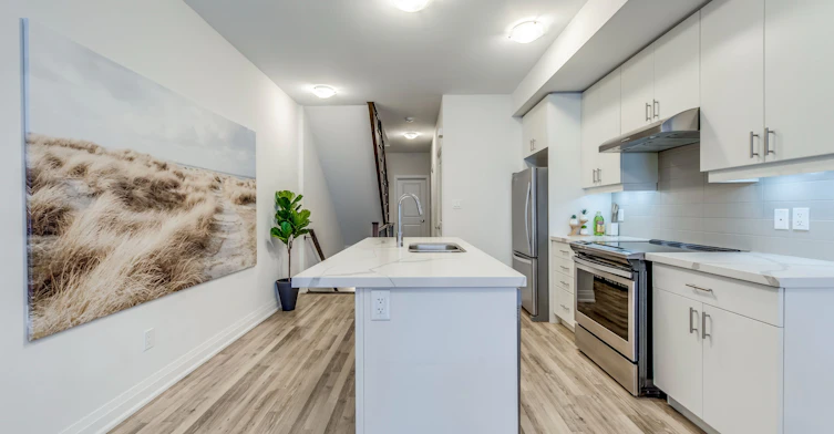 Upper-1 - 1774A Lawrence Avenue W, Toronto, ON, M6L 0A3 - 10