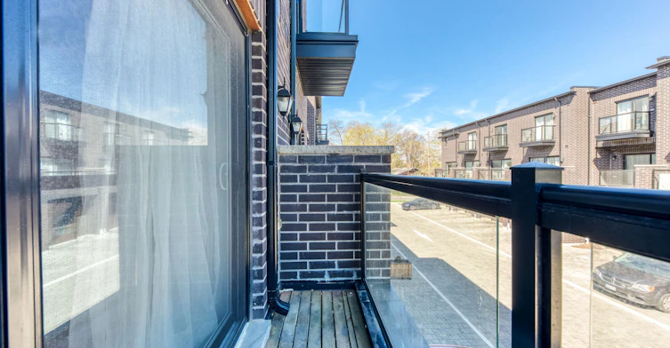 Upper-1 - 1774A Lawrence Avenue W, Toronto, ON, M6L 0A3 - 19