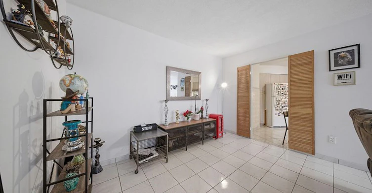 207-3577 Derry Road, Mississauga, ON, L4T 1B3 - 10
