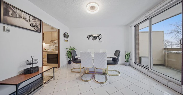 207-3577 Derry Road, Mississauga, ON, L4T 1B3 - 14