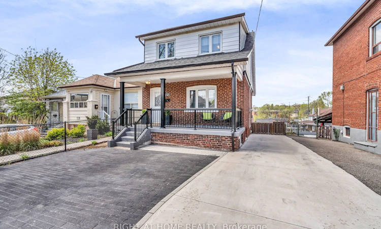 12 Porter Avenue