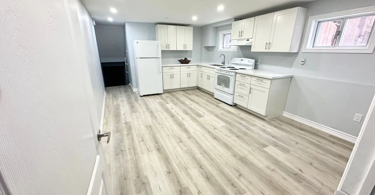 Lower-32 Histon Crescent, Brampton, ON, L6V 3R1 - 2
