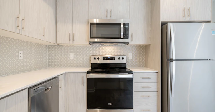 16-3550 Colonial Drive, Mississauga, ON, L5L 0C1 - 12