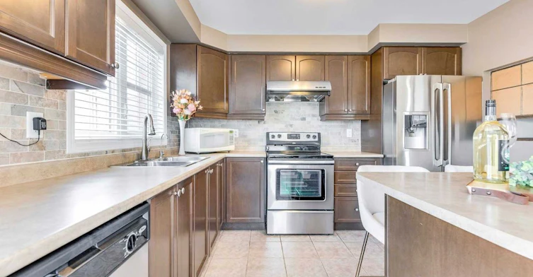 638 Holly Avenue, Milton, ON, L9T 0G3 - 8