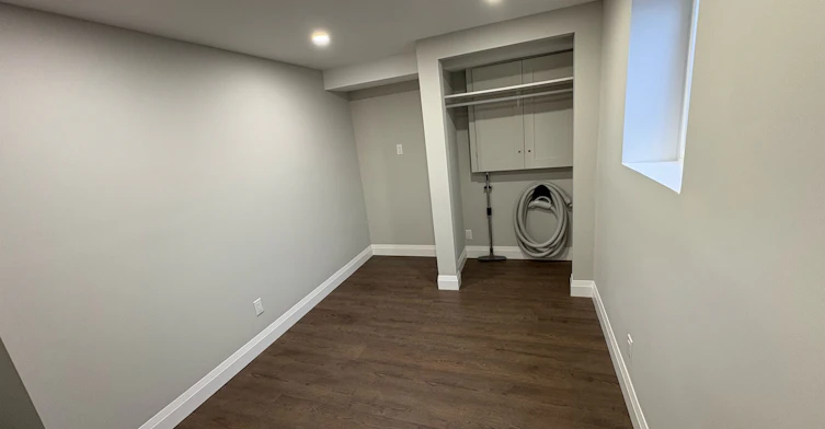 Lower-19 Elmbrook Crescent, Toronto, ON, M9C 5B2 - 12