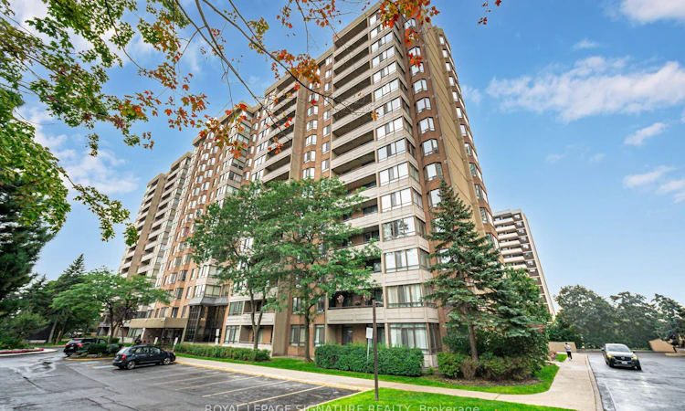 109-5 Lisa Street