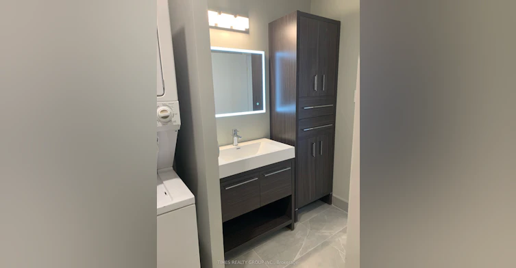 Main-3346 Ivernia Road, Mississauga, ON, L4Y 3E8 - 10