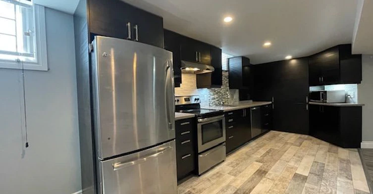 Bsmt-482 Camden Circle, Mississauga, ON, L4Z 2V6 - 9