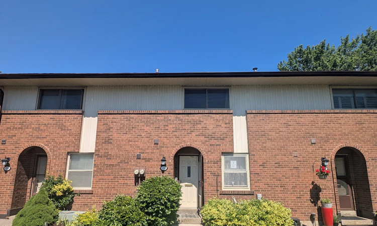 9-3665 Flamewood Drive