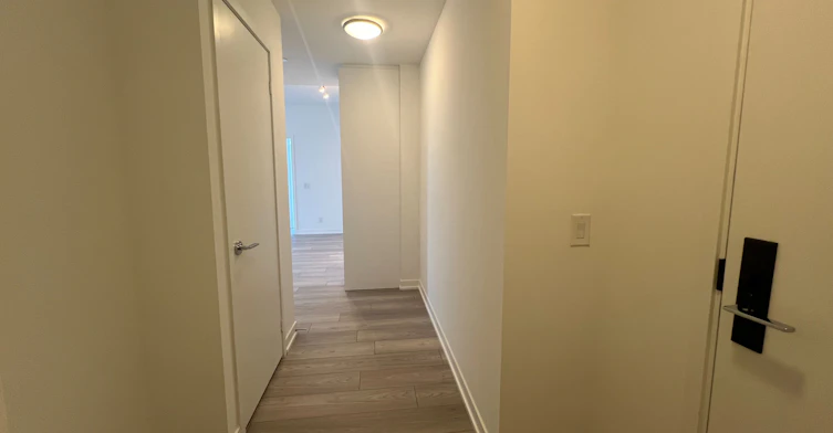 811-285 Dufferin Street, Toronto, ON, M6K 1E6 - 11