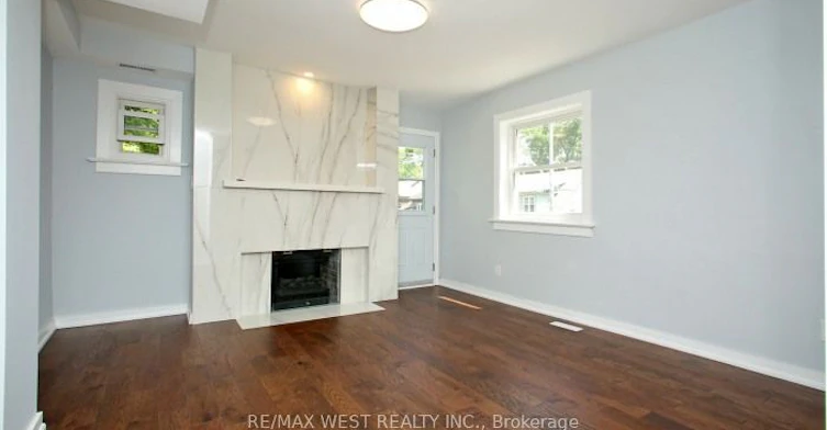 Upper Level-420 Annette Street, Toronto, ON, M6P 1R9 - 12