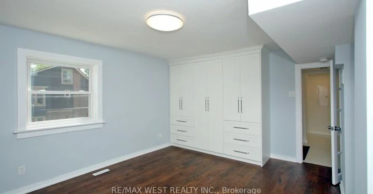Upper Level-420 Annette Street, Toronto, ON, M6P 1R9 - 13