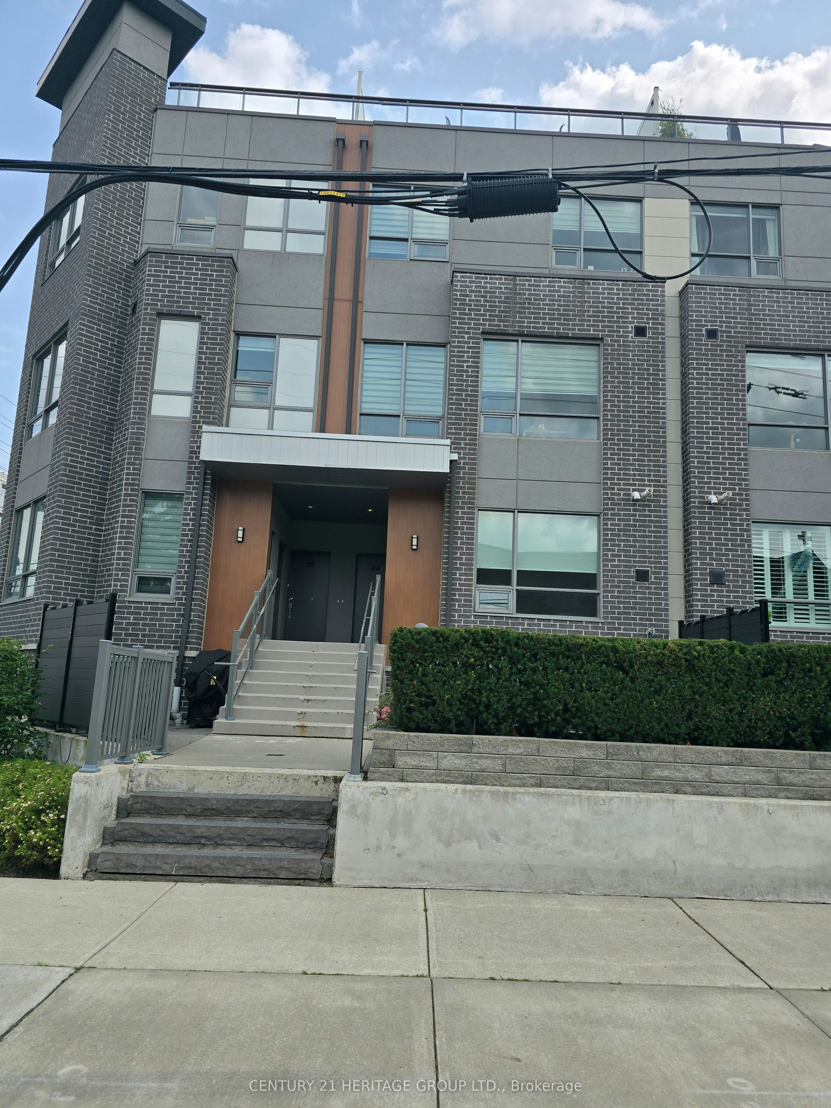 22-680 Atwater Avenue, Mississauga, ON, L5G 0B6 - 2