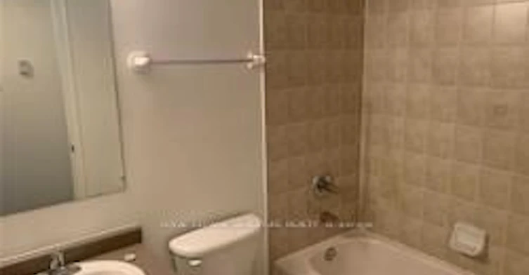 229-4975 Southampton Drive, Mississauga, ON, L5M 8C6 - 6