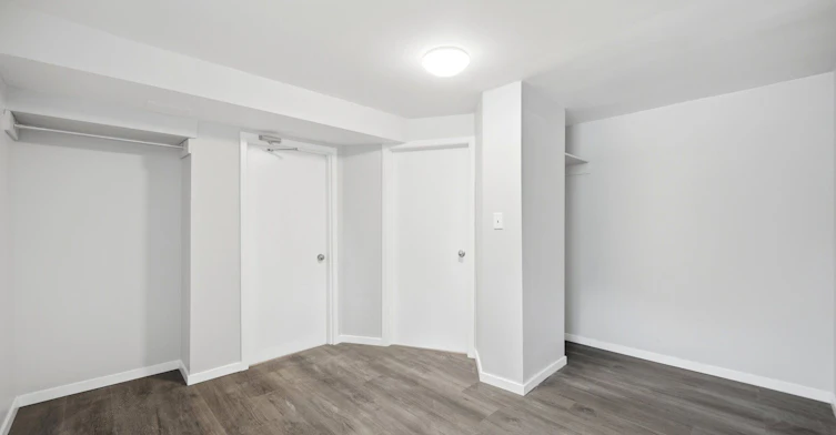 3-203 Nelson Street, Oakville, ON, L6L 3J4 - 22