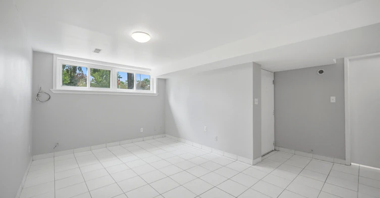 3-203 Nelson Street, Oakville, ON, L6L 3J4 - 7