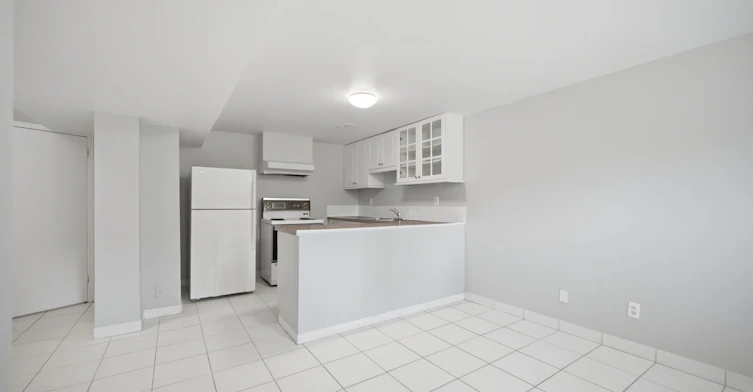 3-203 Nelson Street, Oakville, ON, L6L 3J4 - 9