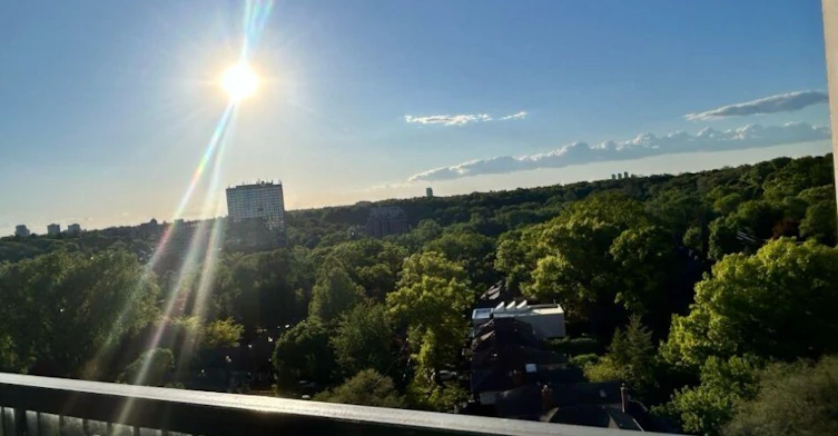825-1 Old Mill Drive, Toronto, ON, M6S 0A1 - 9
