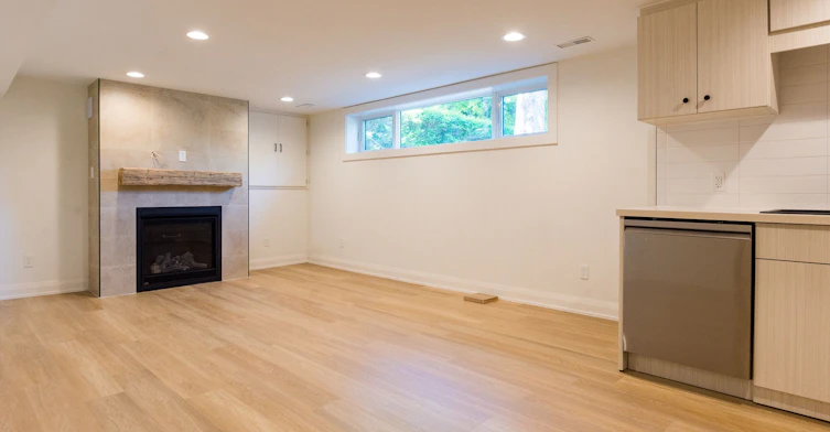 Bsmt-23 Decarie Circle, Toronto, ON, M9B 3H6 - 5