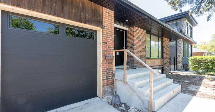Bsmt-23 Decarie Circle, Toronto, ON, M9B 3H6 - 21