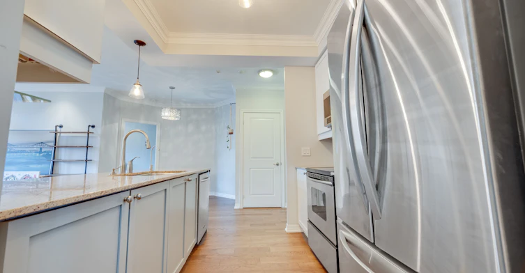 109-245 Dalesford Road, Toronto, ON, M8Y 4H7 - 12